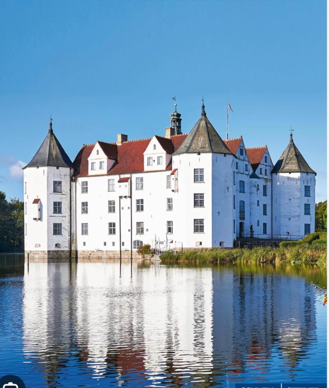 Ferienwohnung Am Schlosspark Gluecksburg Luaran gambar
